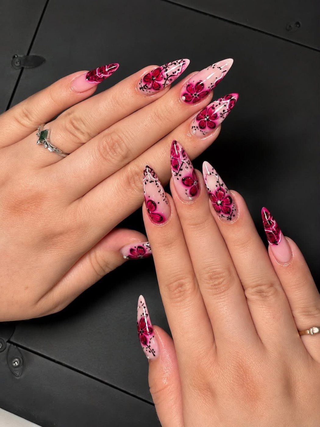 Moira Nails & Spa